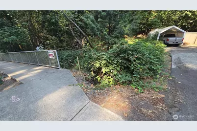 1320 207th Place NE, Sammamish, WA 98074 - Photo 21