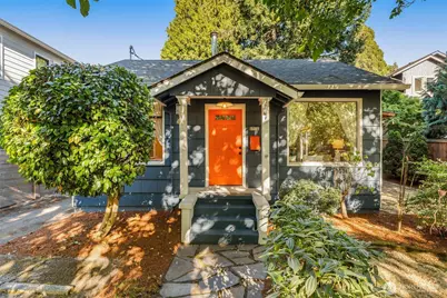 6516 41st Avenue SW, Seattle, WA 98136 - Photo 1