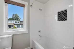 12229 NE 100th St, Kirkland, WA 98033 - Photo 27