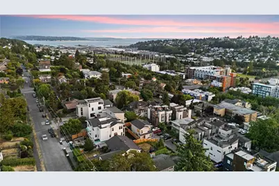 3245 13th Avenue W, Seattle, WA 98119 - Photo 27