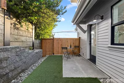 3245 13th Avenue W, Seattle, WA 98119 - Photo 23