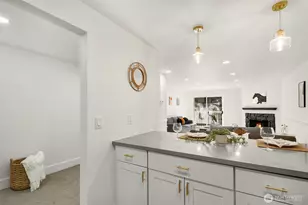 14527 NE 40th St, Bellevue, WA 98007 - Photo 5