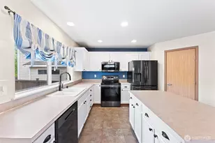 11820 126th St Ct E, Puyallup, WA 98374 - Photo 11