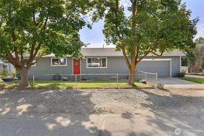 948 N 4th Ave, Okanogan, WA 98840 - Photo 1