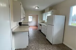 1344 Axford St, Raymond, WA 98577 - Photo 7