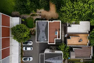 2122 NE 89th St, Seattle, WA 98115 - Photo 17