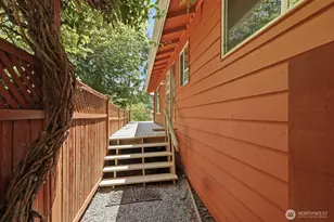 5620 Halls Lake Way, Lynnwood, WA 98036 - Photo 23