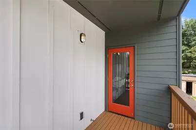 18309 11th Avenue NE #B, Shoreline, WA 98155 - Photo 19