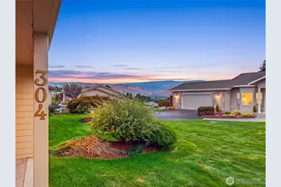 1380 Eastmont Avenue #304, East Wenatchee, WA 98802 - Photo 3