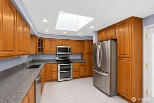 728 11th St NE, East Wenatchee, WA 98802 - Photo 5