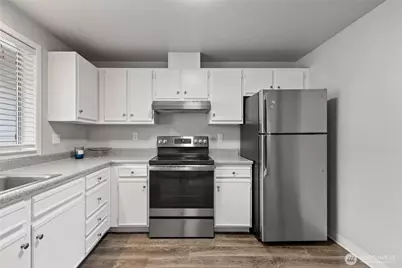 332 S 327th Lane, Federal Way, WA 98003 - Photo 5