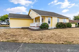 2177 SW Sunnyside Ave, Oak Harbor, WA 98277 - Photo 3