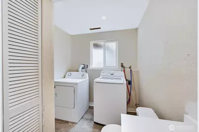 1213 S Skyline Drive, Moses Lake, WA 98837 - Photo 17