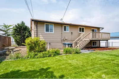 1213 S Skyline Drive, Moses Lake, WA 98837 - Photo 3