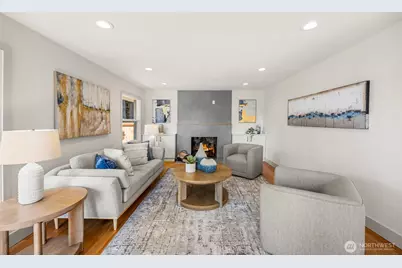 210 N 115th Street, Seattle, WA 98133 - Photo 7