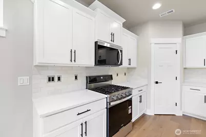 221 156th Place SW #MG 08, Lynnwood, WA 98087 - Photo 11