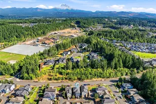 18817 Village Pkwy E, Bonney Lake, WA 98391 - Photo 27