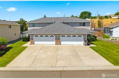 4209 Nola Loop Rd, Yakima, WA 98901 - Photo 1