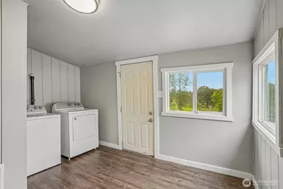 3319 E Grandview Avenue, Tacoma, WA 98404 - Photo 15