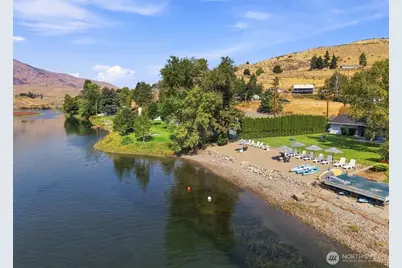 663 Riverside Drive, Pateros, WA 98846 - Photo 5