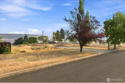 63 Diamond Street, Electric City, WA 99123 - Photo 5