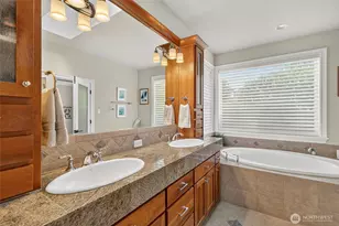 12411 NW 48th Ct, Vancouver, WA 98685 - Photo 11