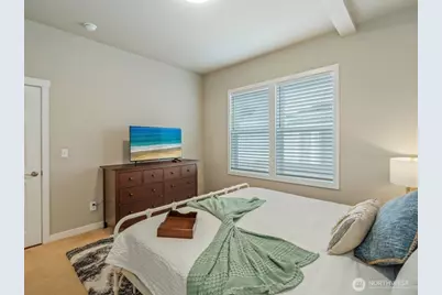 815 N 2nd Street #A, Tacoma, WA 98403 - Photo 17