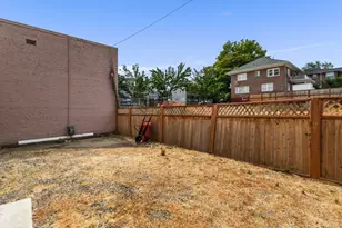 815 N 2nd St, Tacoma, WA 98403 - Photo 33