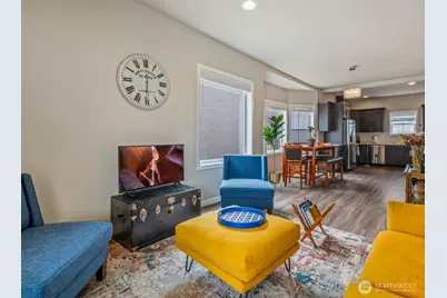 815 N 2nd Street #A, Tacoma, WA 98403 - Photo 9