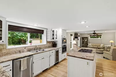 14029 232nd Avenue SE, Issaquah, WA 98027 - Photo 7