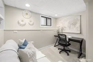 7520 Linden Ave N, Seattle, WA 98103 - Photo 19