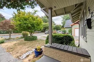 112 19th Ave SE, Olympia, WA 98501 - Photo 3