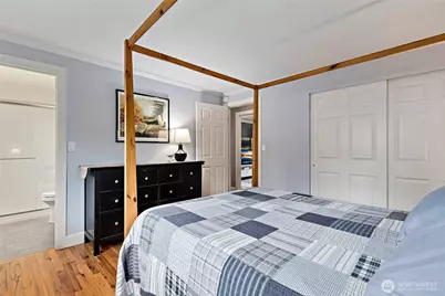 14859 NE 13th Street, Bellevue, WA 98007 - Photo 17
