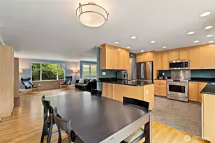 14859 NE 13th St, Bellevue, WA 98007 - Photo 11