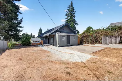 8633 S Thompson Avenue, Tacoma, WA 98444 - Photo 1