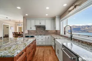 333 Highpoint Pl, Chelan, WA 98816 - Photo 19