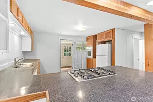 2140 Harris Ave, Bellingham, WA 98225 - Photo 9
