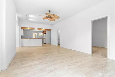 2140 Harris Avenue, Bellingham, WA 98225 - Photo 7