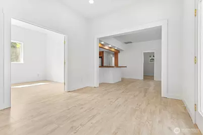 2140 Harris Avenue, Bellingham, WA 98225 - Photo 13