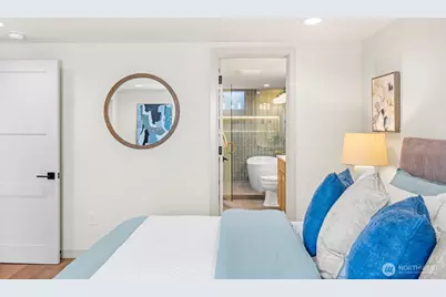 210 N 115th Street, Seattle, WA 98133 - Photo 29