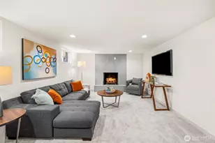 210 N 115th St, Seattle, WA 98133 - Photo 25