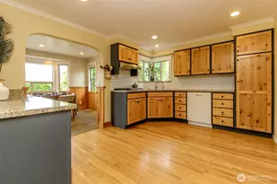 6013 35th Ave SW, Seattle, WA 98126 - Photo 11