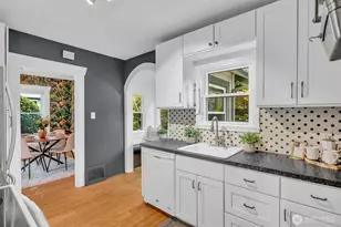 8116 48th Ave S, Seattle, WA 98118 - Photo 9