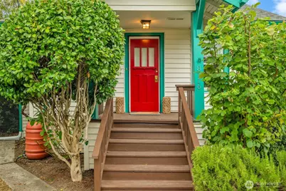 8116 48th Avenue S, Seattle, WA 98118 - Photo 1