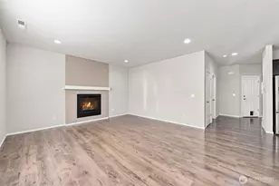 9901 13th St SE, Lake Stevens, WA 98258 - Photo 5