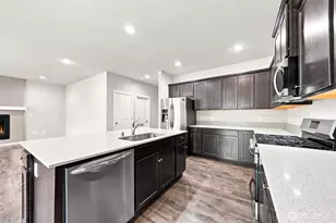9901 13th St SE, Lake Stevens, WA 98258 - Photo 9