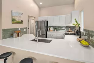 12014 98th Ave NE, Kirkland, WA 98034 - Photo 13
