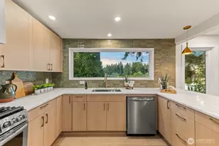 13302 Bitter Pl N, Seattle, WA 98133 - Photo 9