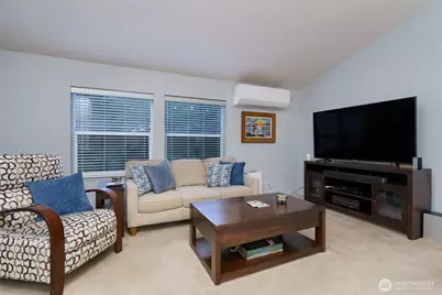 7037 Holiday Boulevard, Anacortes, WA 98221 - Photo 11