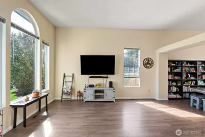 10247 Hamilton Place NW, Silverdale, WA 98383 - Photo 13